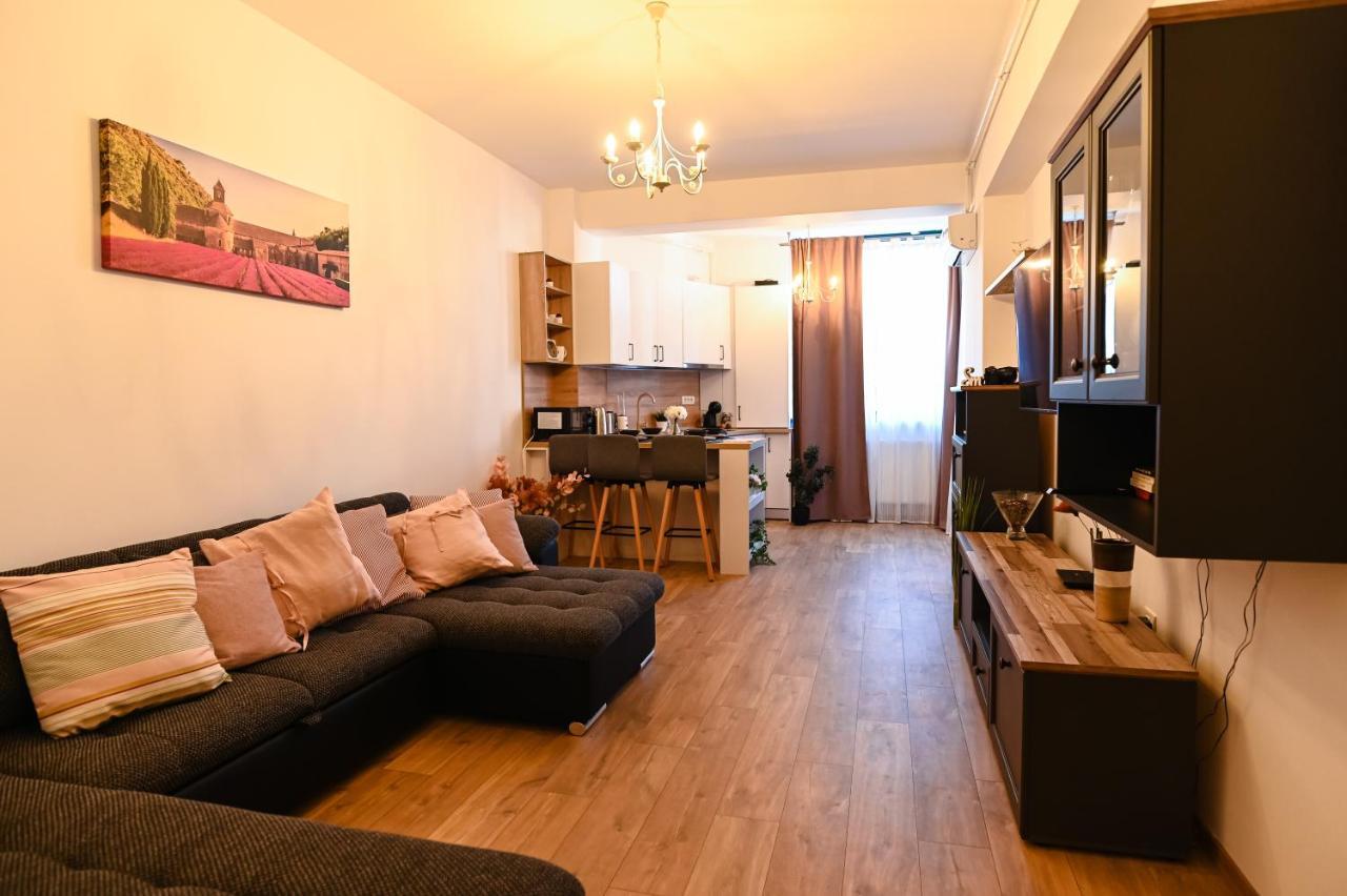 Apartament De Poveste Pe Plaja In Resort De Lux Нэводари Экстерьер фото